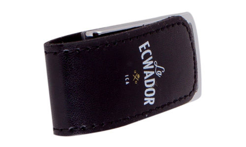 Muistitikku Leather 2 Muistitikku Leather 2